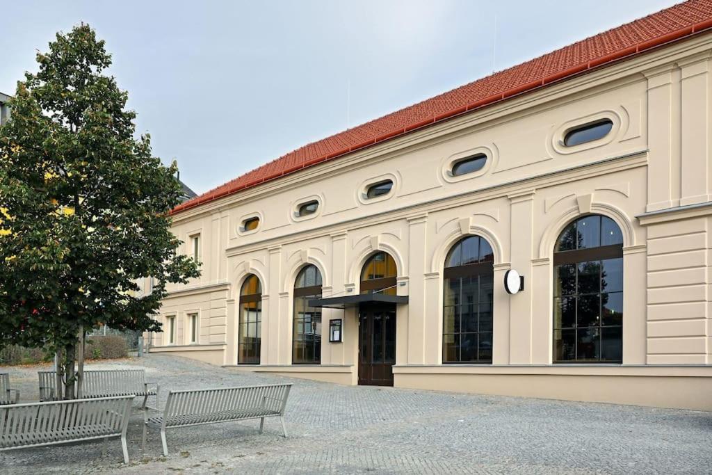 Apartman U Metra, 4 Hoste, Parking Free, Blizko O2 Arena Prag Exteriör bild